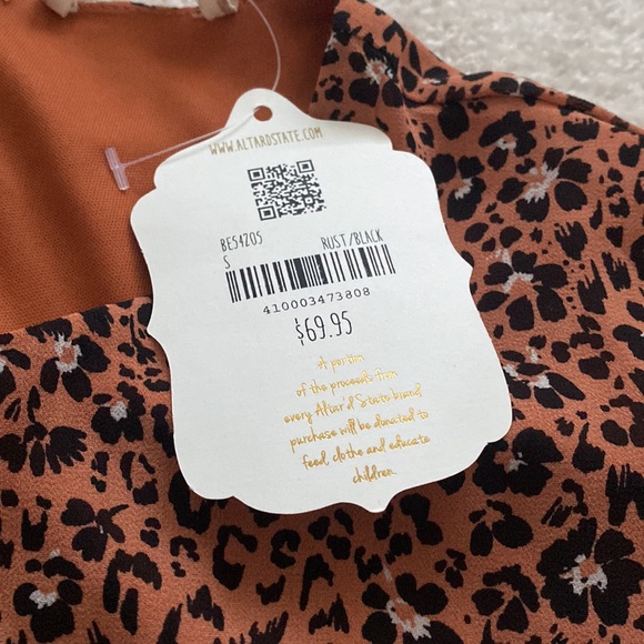 Altar’d State Dress - Picture 2 of 3